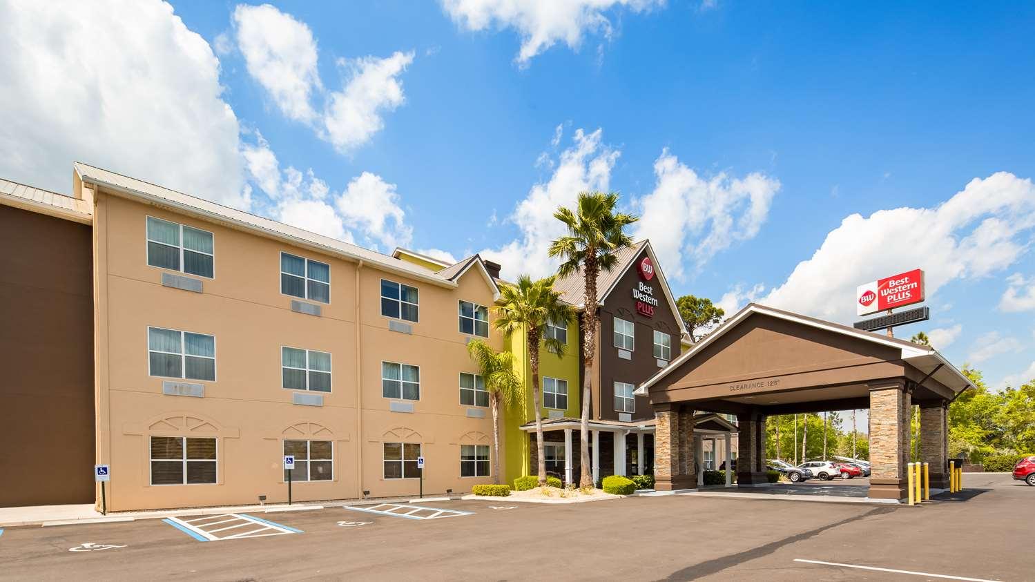 Best Western Plus Lake City Exterior photo